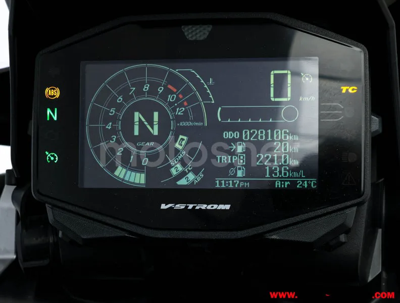 Suzuki V-Strom 1050 – Vista 6