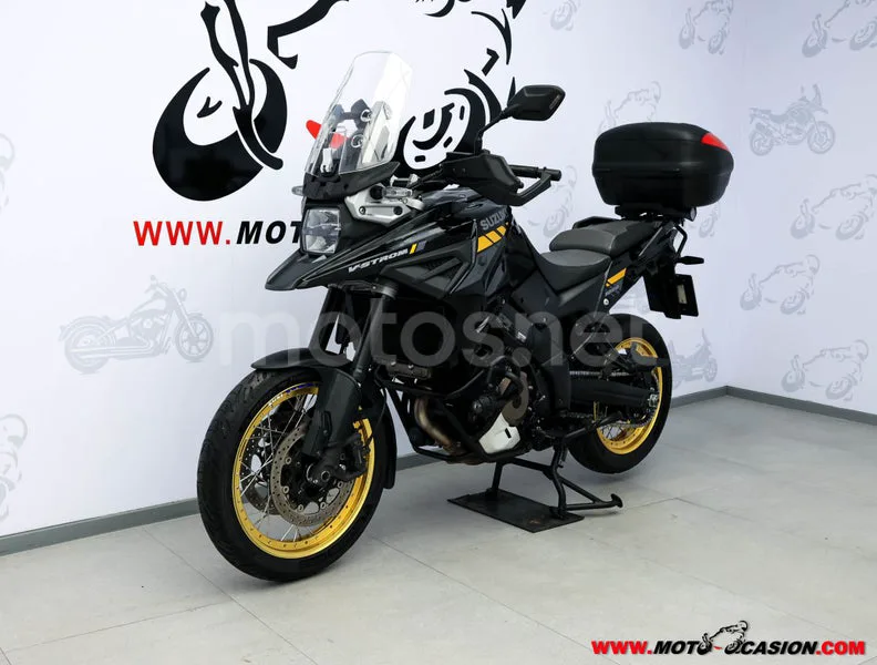 Suzuki V-Strom 1050 – Vista 8