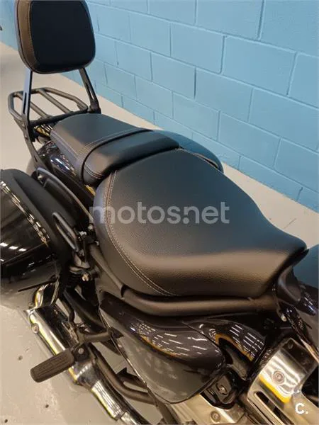 Royal Enfield Super Meteor 650 – Vista 12