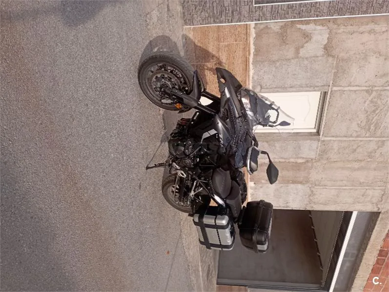 Benelli TRK 502 – Vista 2