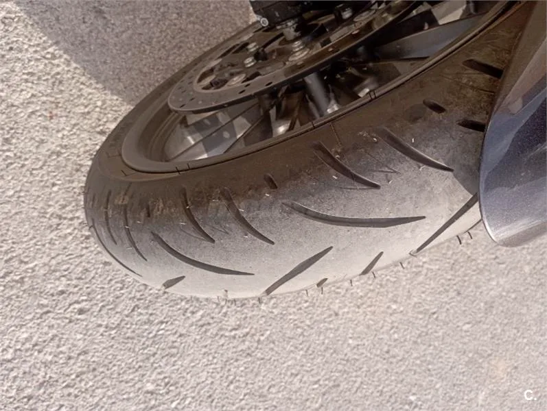 Benelli TRK 502 – Vista 8