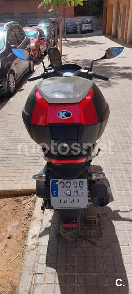 Kymco Sky Town 125 – Vista 7