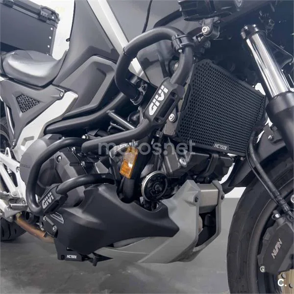 Honda NC 750 X – Vista 24