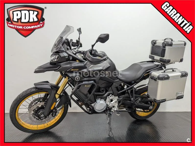 Voge 900 DSX – Vista 1