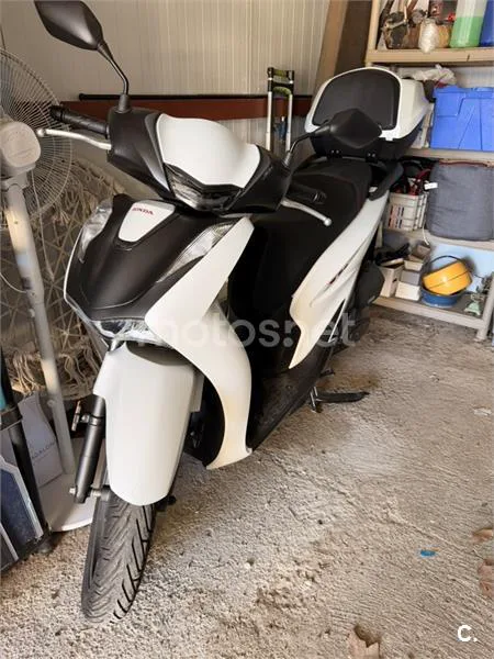 Honda SH 125i – Vista 2