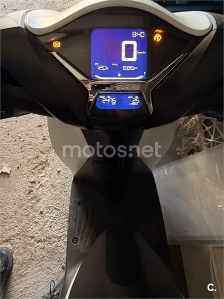 Honda SH 125i – Vista 3