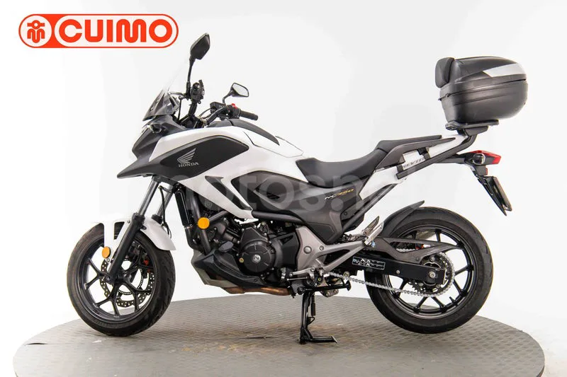 Honda NC 750 X – Vista 8