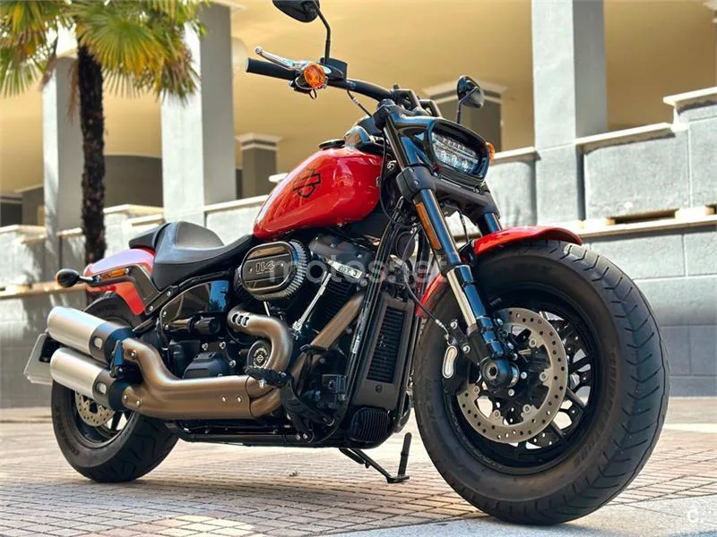 Harley-Davidson Fat Bob – Vista 15