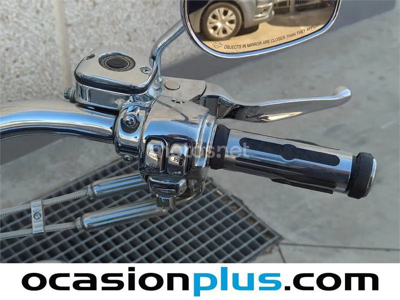 Harley-Davidson Road King Classic – Vista 11