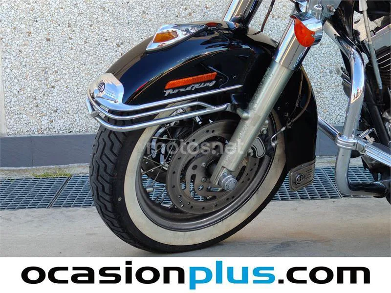Harley-Davidson Road King Classic – Vista 19