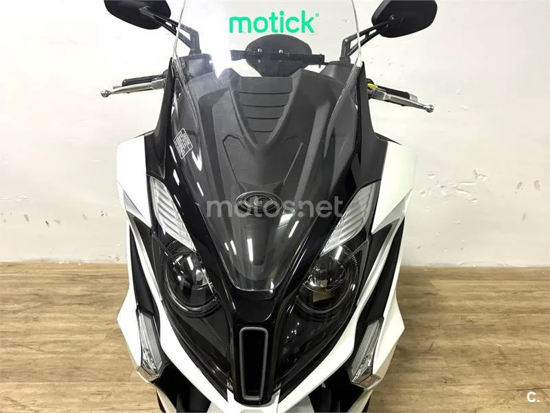 Kymco Super Dink 350 – Vista 8