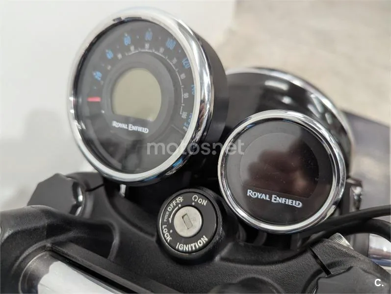 Royal Enfield Meteor 350 – Vista 11