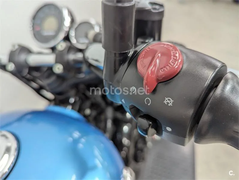 Royal Enfield Meteor 350 – Vista 10