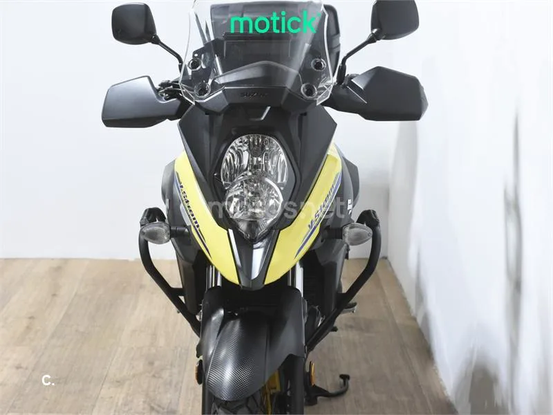 Suzuki V-Strom 650 XT – Vista 11