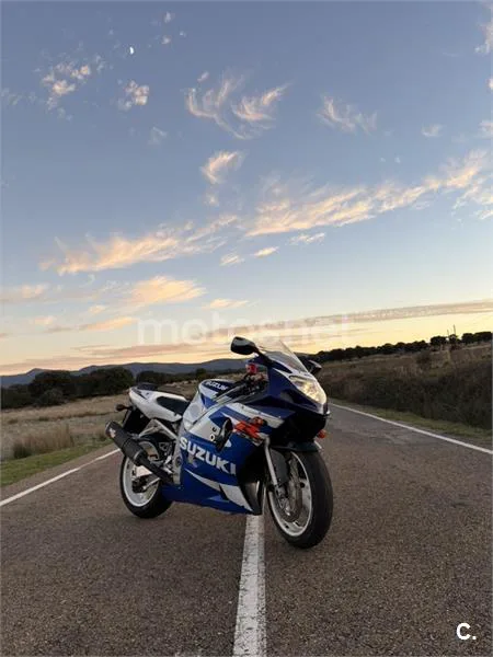 Suzuki GSX-R600 - Vista 4