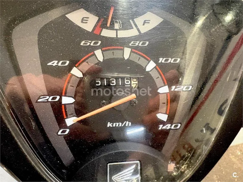 Honda Vision 110 – Vista 7