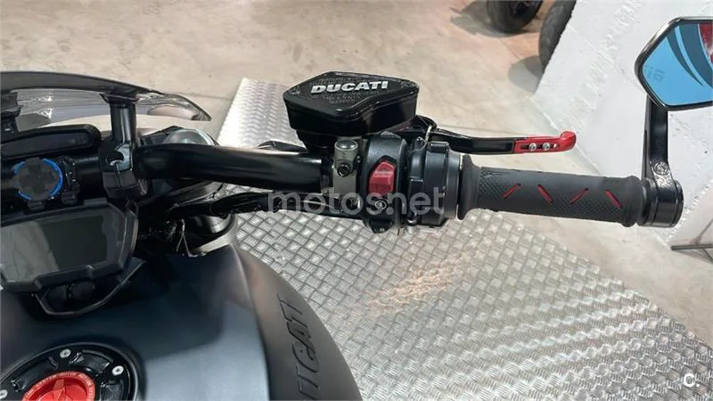 Ducati XDiavel – Vista 12