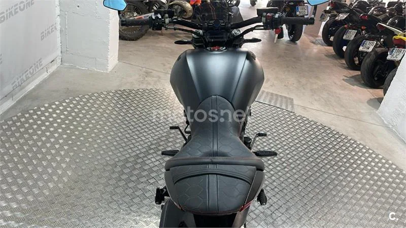 Ducati XDiavel – Vista 9
