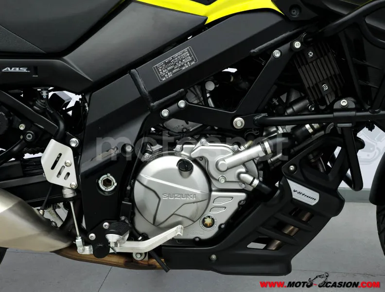 Suzuki V-Strom 650 XT – Vista 5