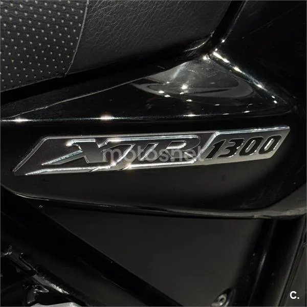 Yamaha XJR 1300 – Vista 11