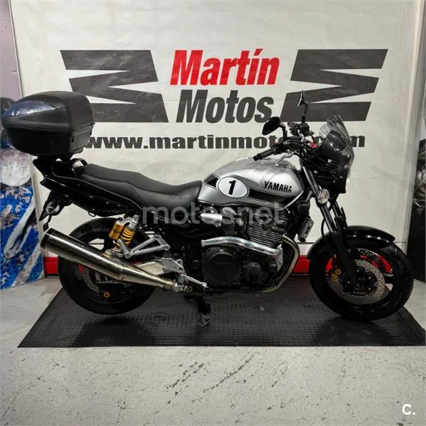 Yamaha XJR 1300 – Vista 3