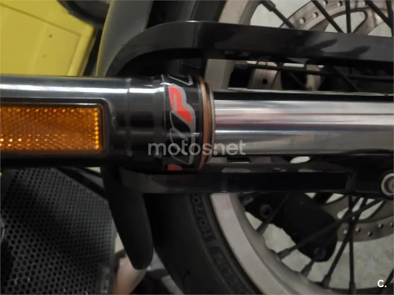 Husqvarna Svartpilen 401 – Vista 4