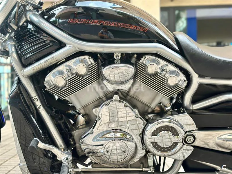 Harley-Davidson V-Rod – Vista 13