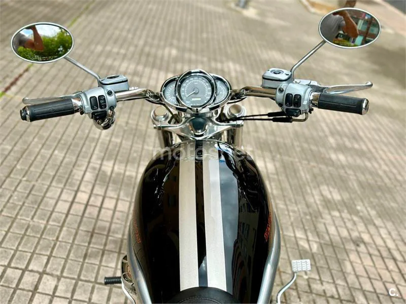 Harley-Davidson V-Rod – Vista 37