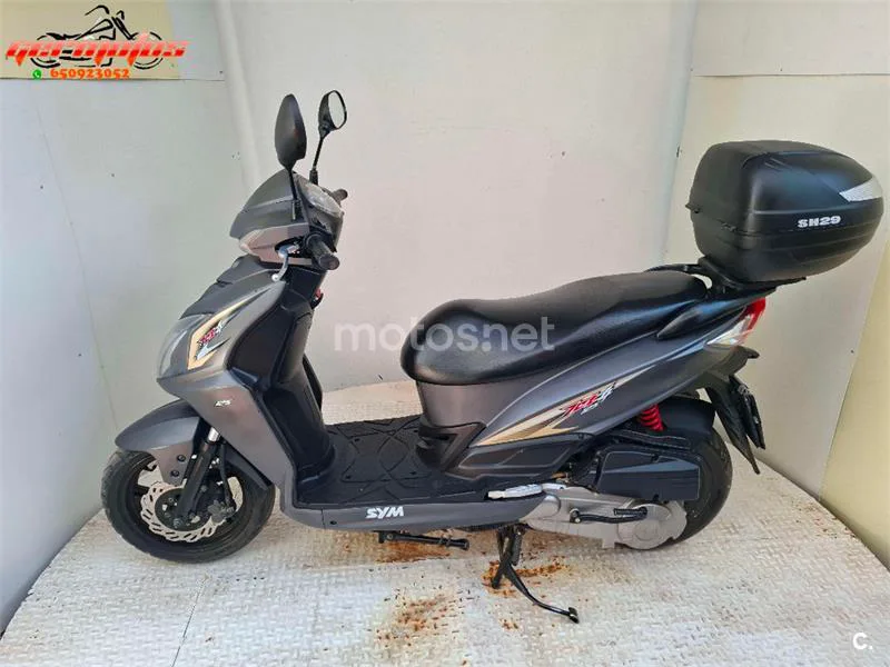 SYM Jet 4 125 – Vista 5