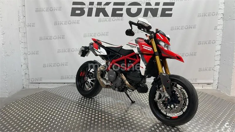 Ducati Hypermotard – Vista 3