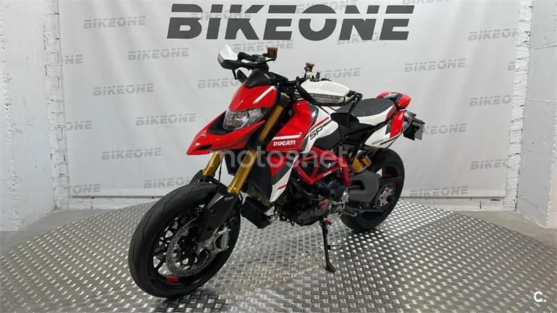 Ducati Hypermotard – Vista 4