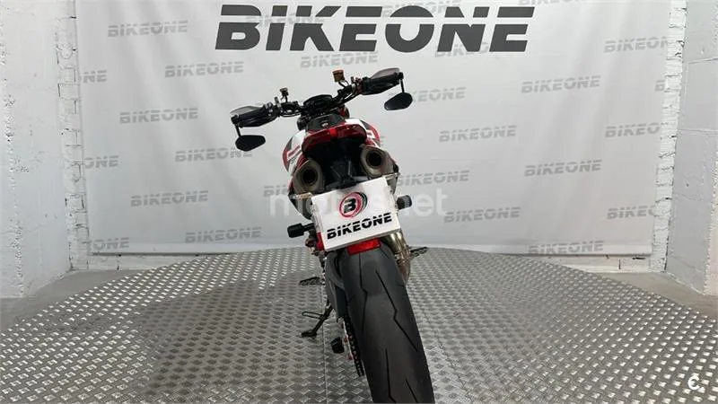 Ducati Hypermotard – Vista 8