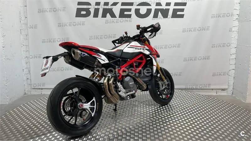 Ducati Hypermotard – Vista 9