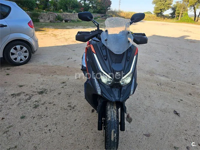 Kymco DTX 350 – Vista 3