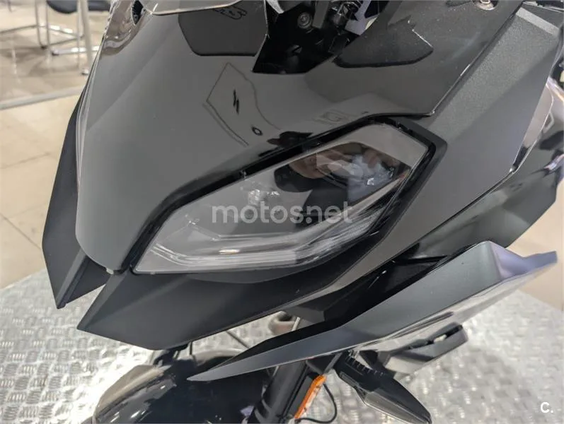 BMW F 900 XR – Vista 16