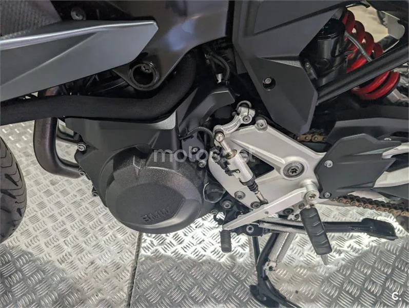 BMW F 900 XR – Vista 21