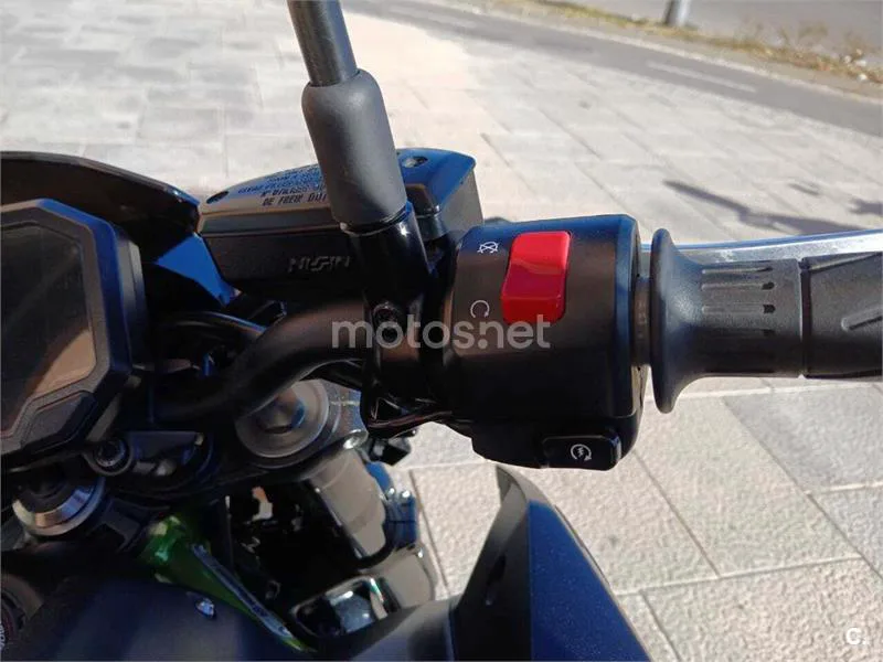 Kawasaki Z900 – Vista 6