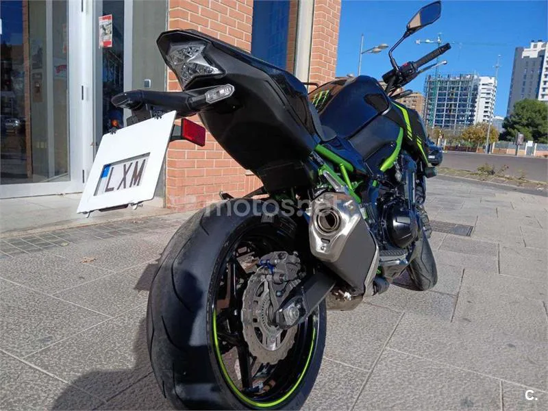 Kawasaki Z900 – Vista 4