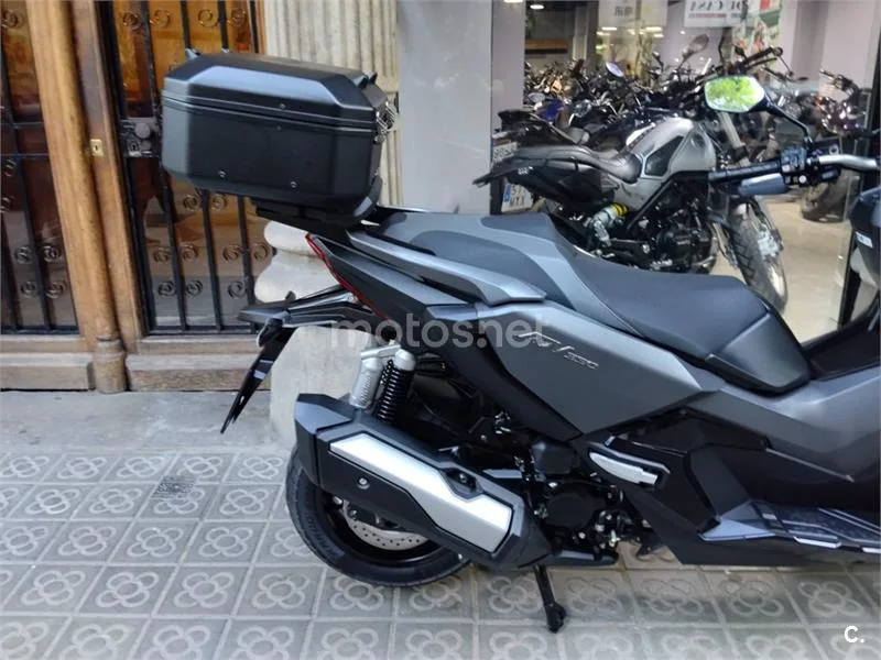 Honda ADV 350 – Vista 12