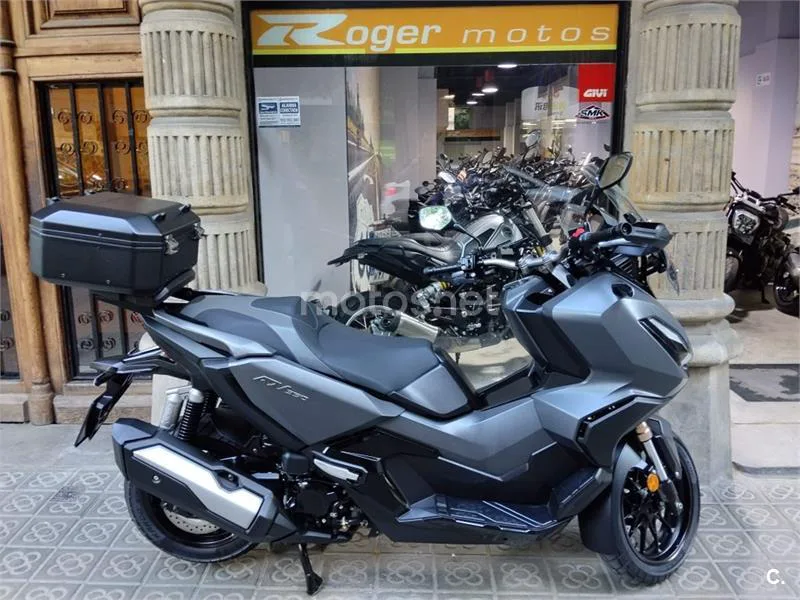 Honda ADV 350 – Vista 7