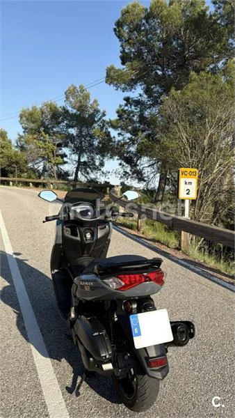 Yamaha NMAX – Vista 2