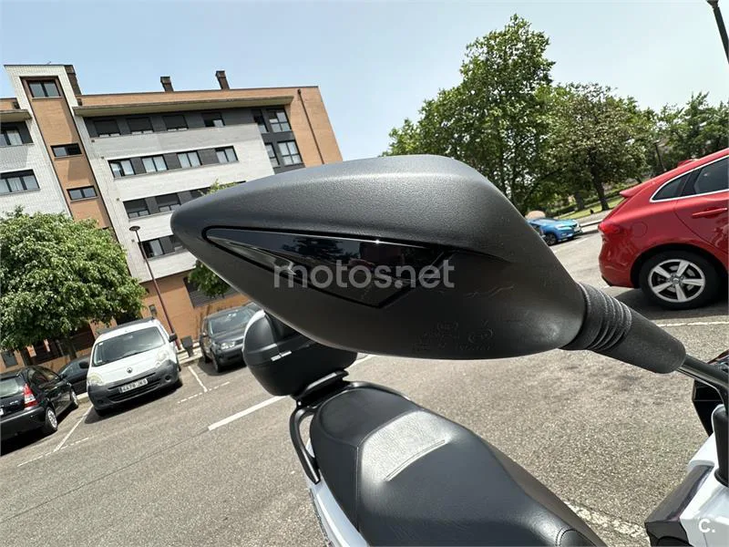 SYM Symphony 125 ST LC – Vista 3