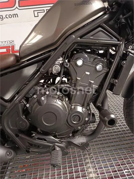 Honda CMX 500 Rebel – Vista 15