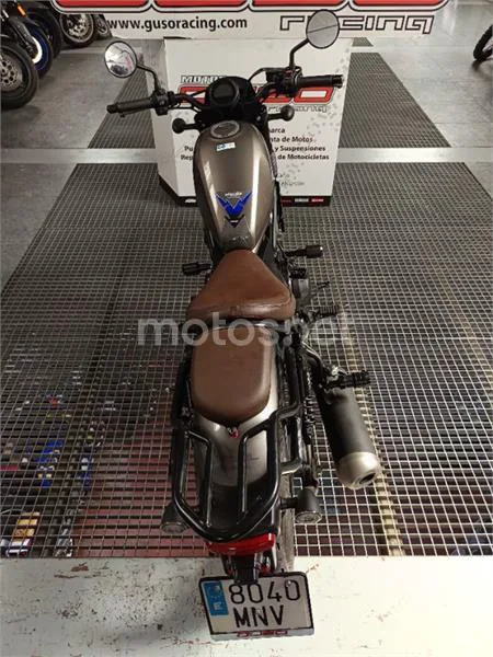 Honda CMX 500 Rebel – Vista 25