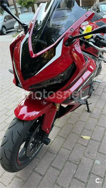 Honda CBR 650 R – Vista 2