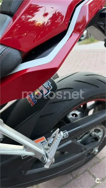 Honda CBR 650 R – Vista 13