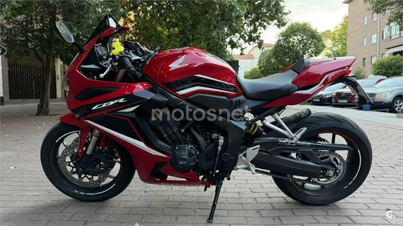 Honda CBR 650 R – Vista 3