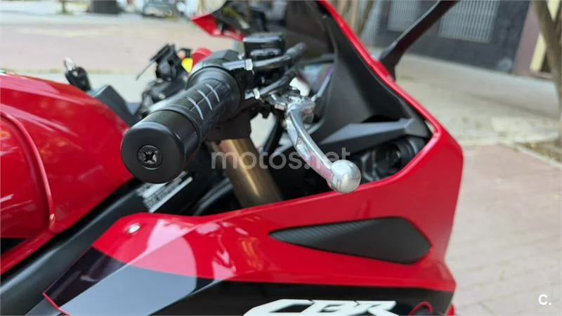 Honda CBR 650 R – Vista 9