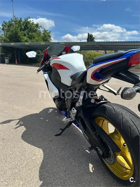 Honda CBR 1000 RR Fireblade – Vista 5