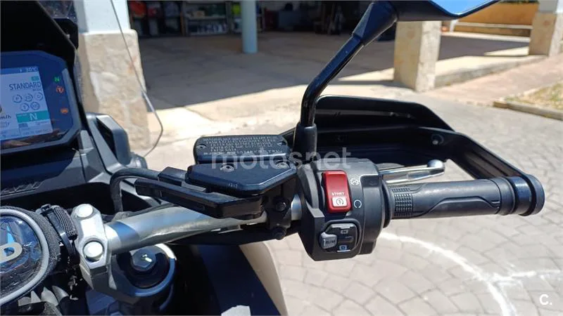 Honda X-ADV – Vista 8
